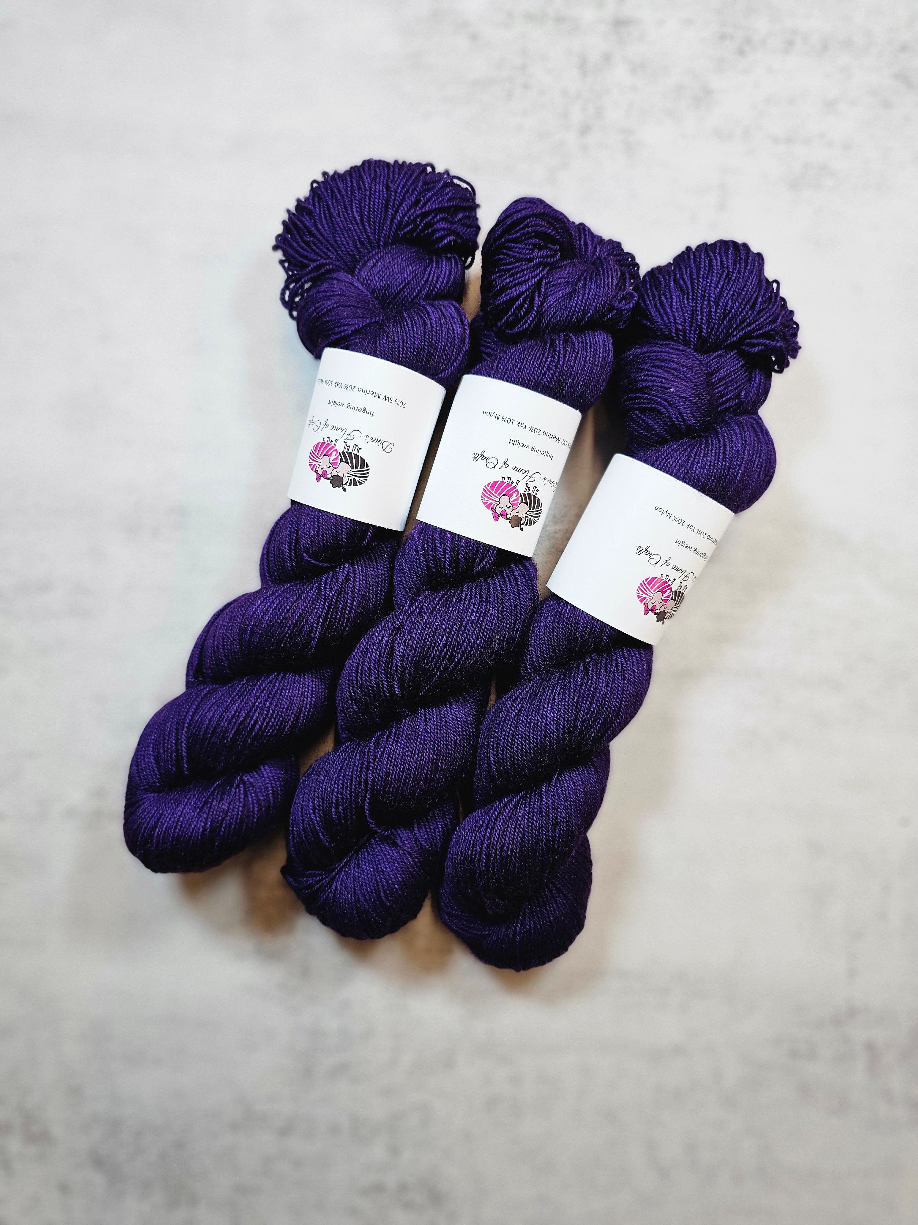 Yak, SW Merino, Nylon fingering weight yarn, 100 g, ROYAL PURPLE