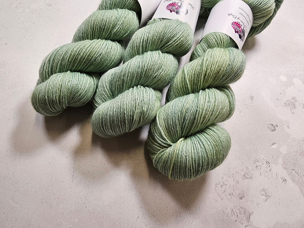Sīktēls: Highland wool yarn, 4-ply, Fingering weight, 100 g, SAGE