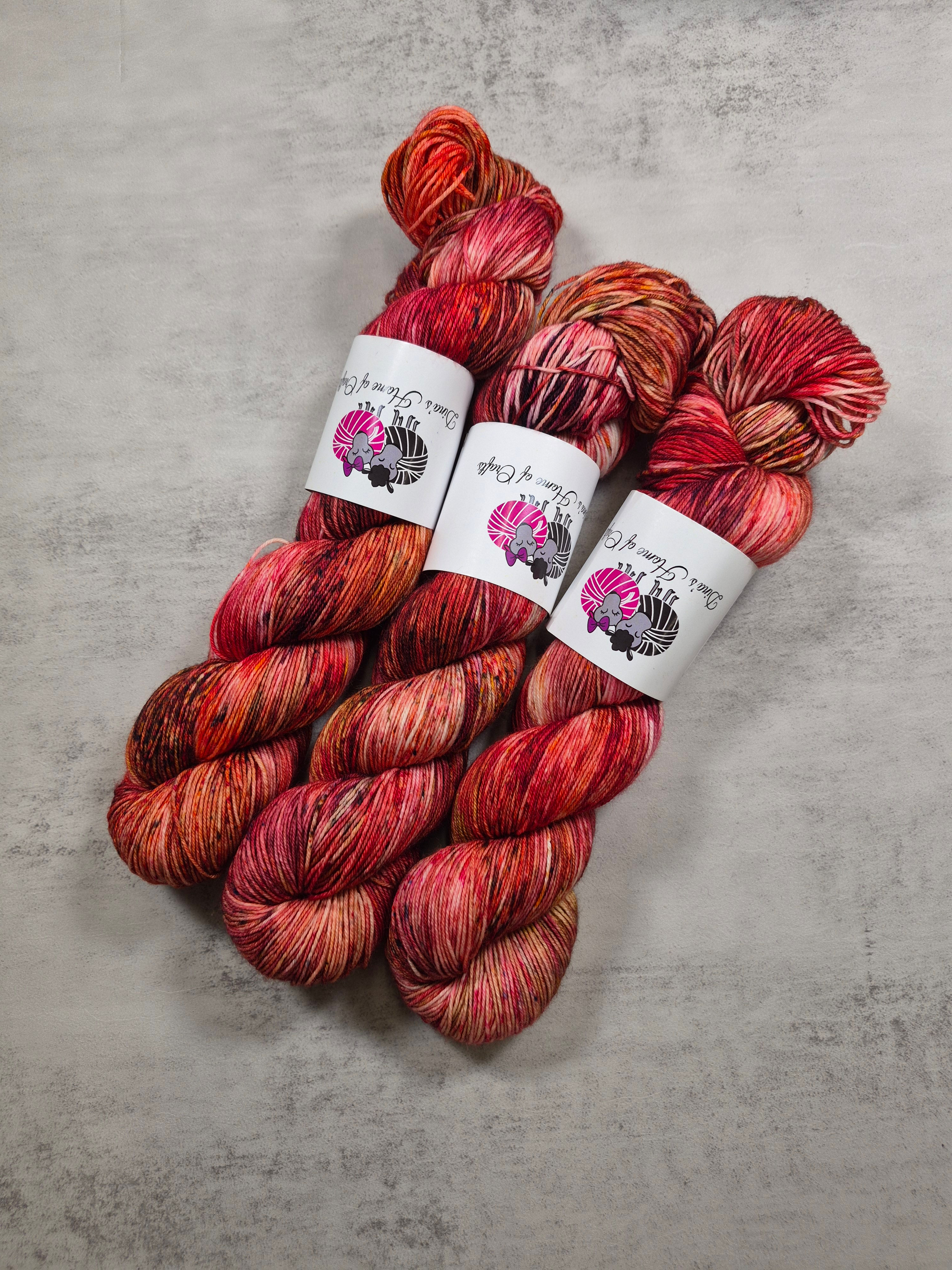 SW Merino Nylon yarn, 4-ply, Fingering weight, 100 g, SHE SET THE SKY ABLAZE
