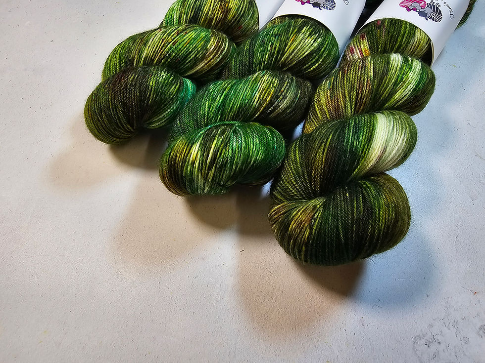 Sīktēls: SW Merino Nylon yarn, 4-ply, Fingering weight, 100 g, LOST GARDEN