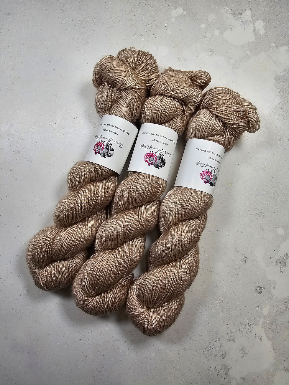 Miniature : SW Merino Silk Cashmere yarn, 4-ply, Fingering, 100g, SHIITAKE