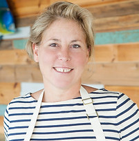 Marilyn Schlossbach Headshot