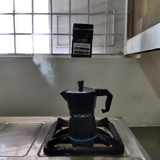 How to Make Café-Style Coffee at Home – No Espresso Machine, Just a Moka Pot or French Press