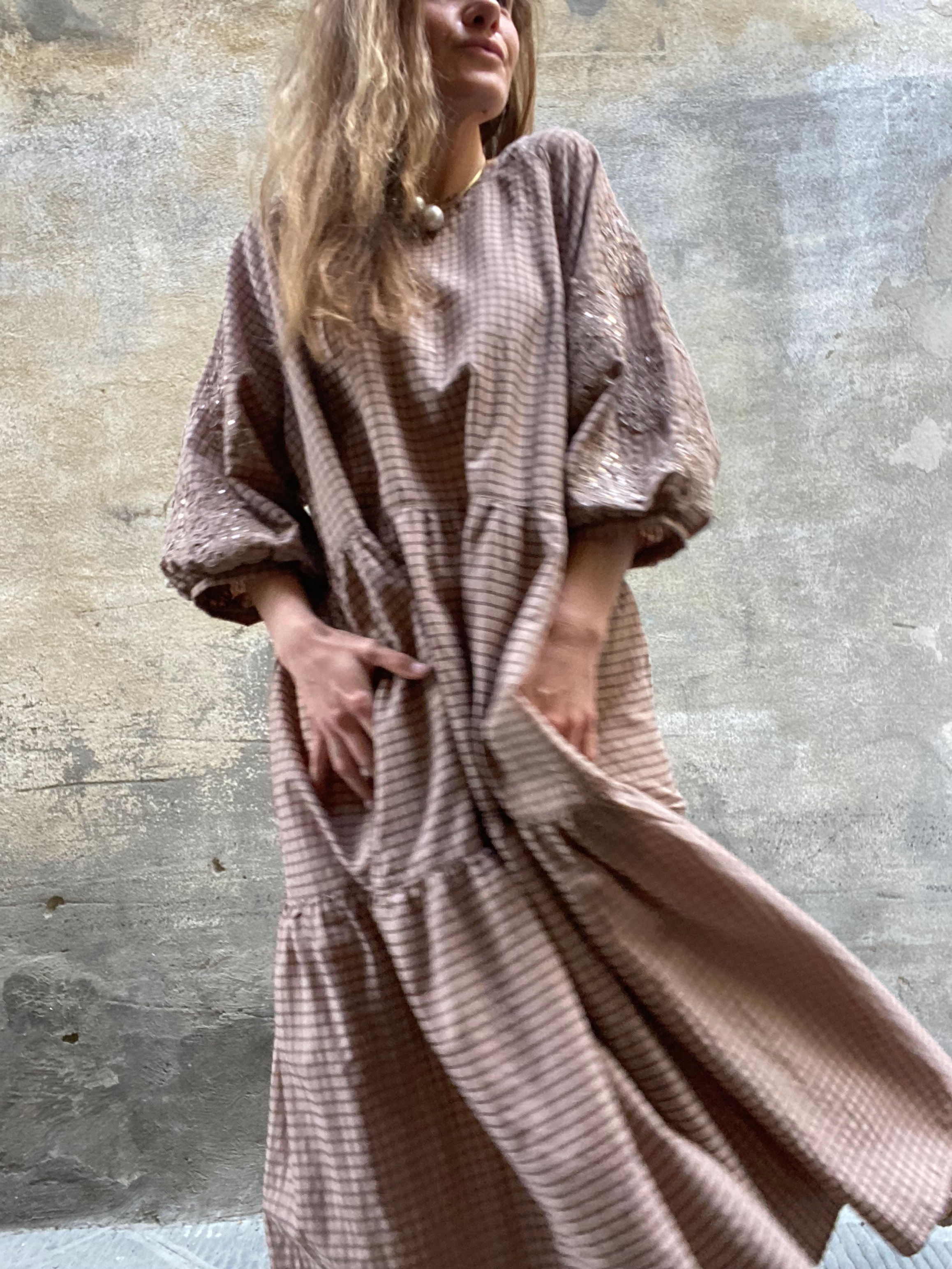 Abito check cioccolato