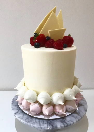 lime, raspberry, vanilla, meringue kisses, white chocolate shards, fresh berries