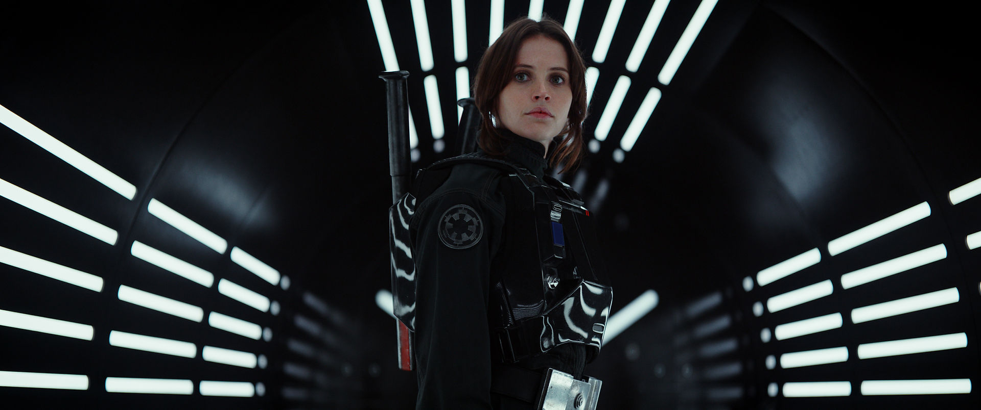 Jyn Erso in disguise.