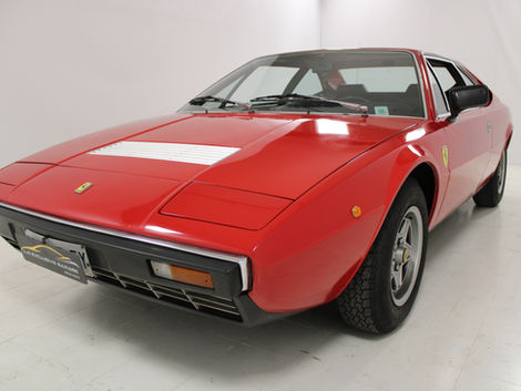 Ferrari Dino 208 GT4