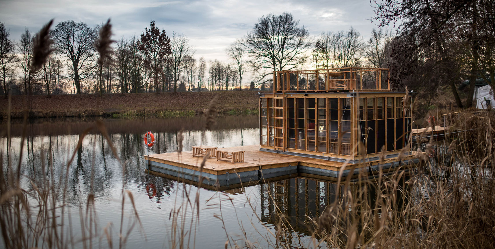 VLLNNA - Plovoucí Sauna Lautta, Slezské předměstí, Hradec Králové