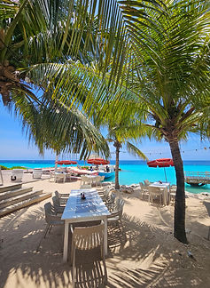 Curacao__63c665aa85e348f99cac3f0d2795c574_2394.jpeg