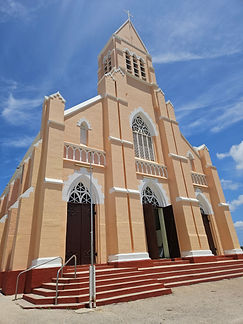 Curacao__63c665aa85e348f99cac3f0d2795c574_2290.jpeg