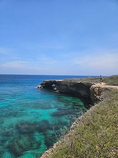Curacao__63c665aa85e348f99cac3f0d2795c574_1011.jpeg
