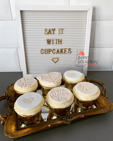 Valentine's Day Cupcakes.jpeg