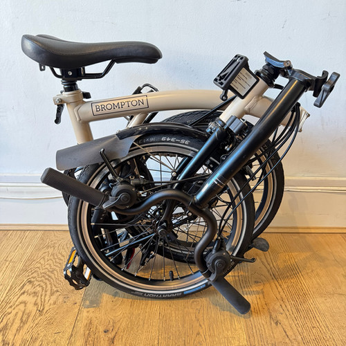 Brompton C Line Explore Dune Sand Marcus' Bikes
