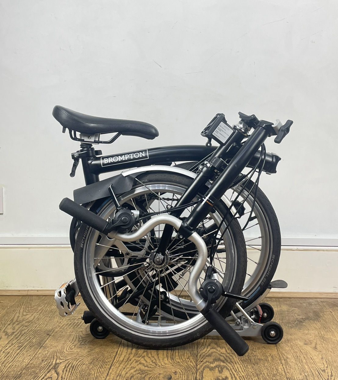 SOLD  Brompton M6R (C Line Explore) - Luggage Rack - Black