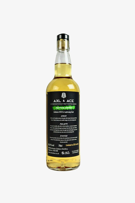 Hole in One golf whisky gift back of bottle