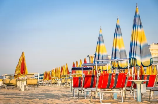 Beach-Umbrellas-at-the-end-of-the-Season-Rimini-Beach-Italy-540x357.webp