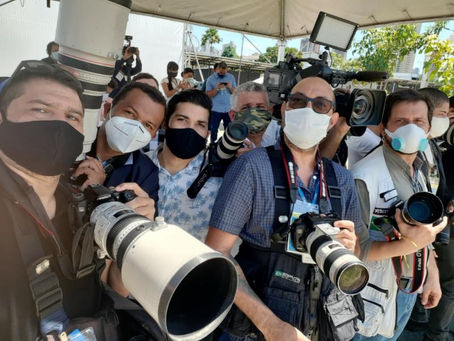 Chegou a vez dos jornalistas se vacinarem contra o coronavírus