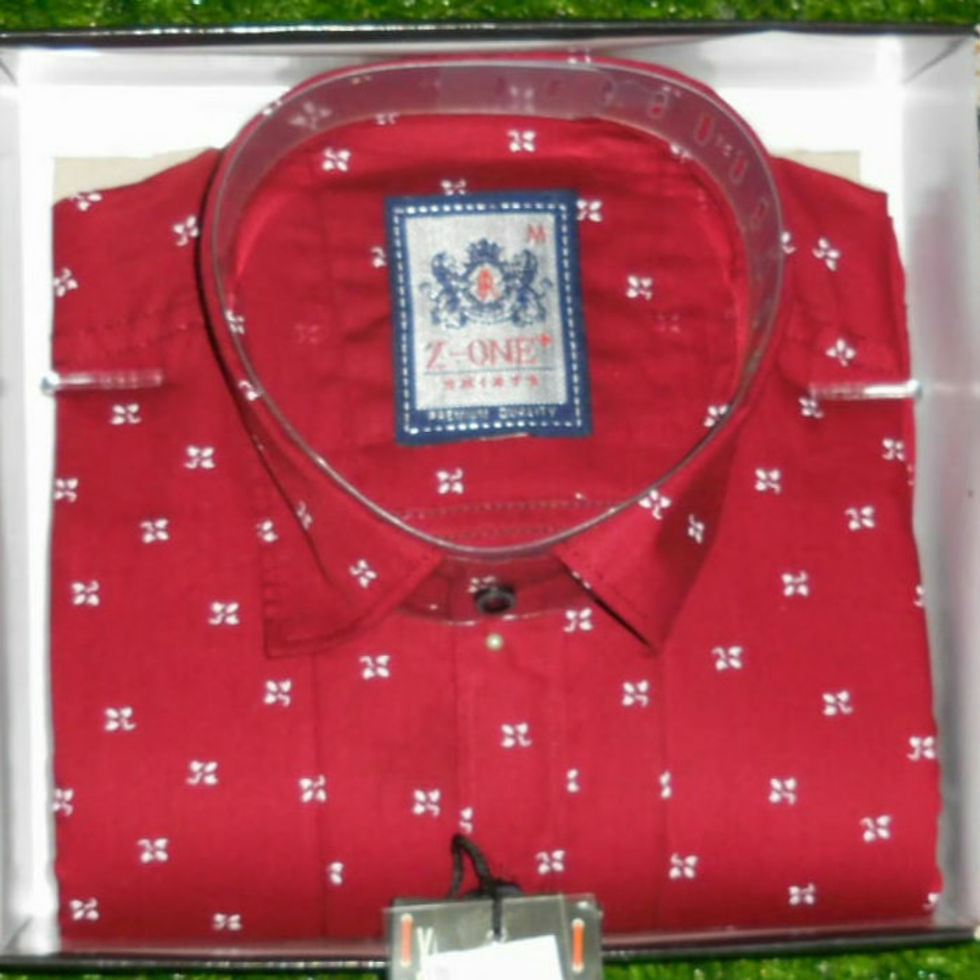 Thumbnail: Dot shirt