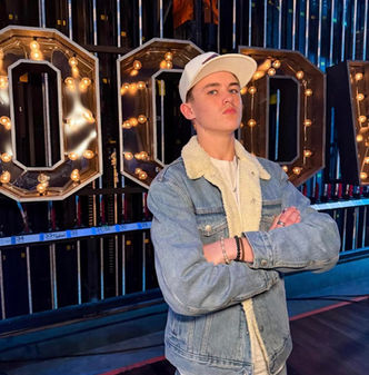 American Idol Contestant Garner Performs at Southern Outdoors 