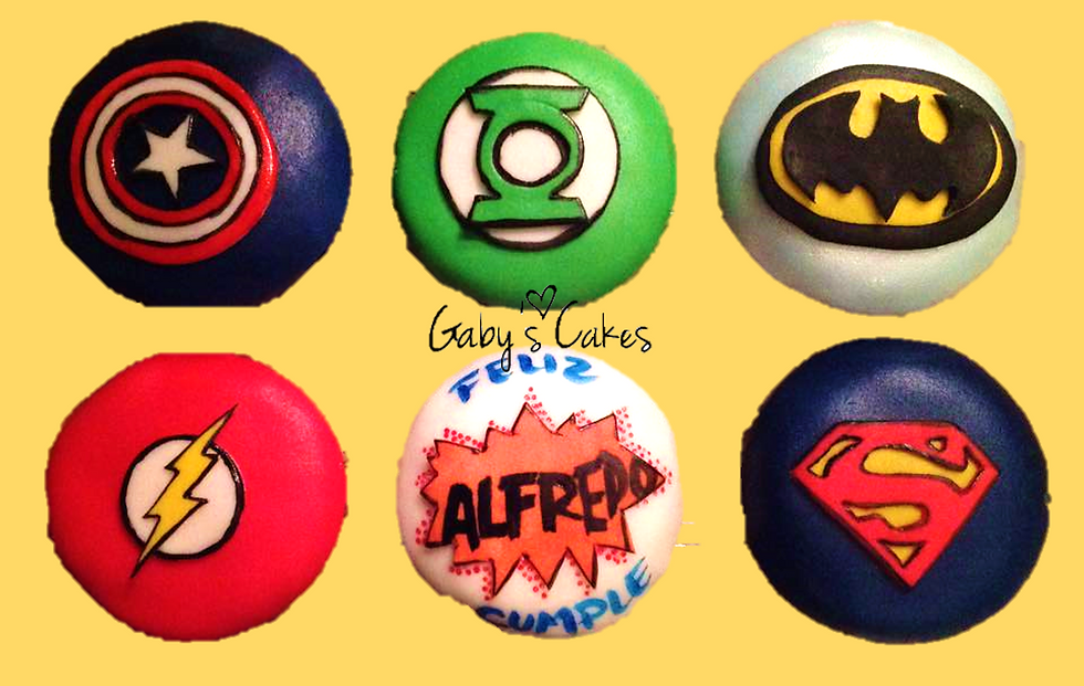 Super Heroes Cupcakes