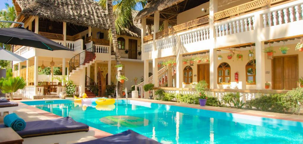Aerial photo of botanica suites michamvi zanzibar.jpg