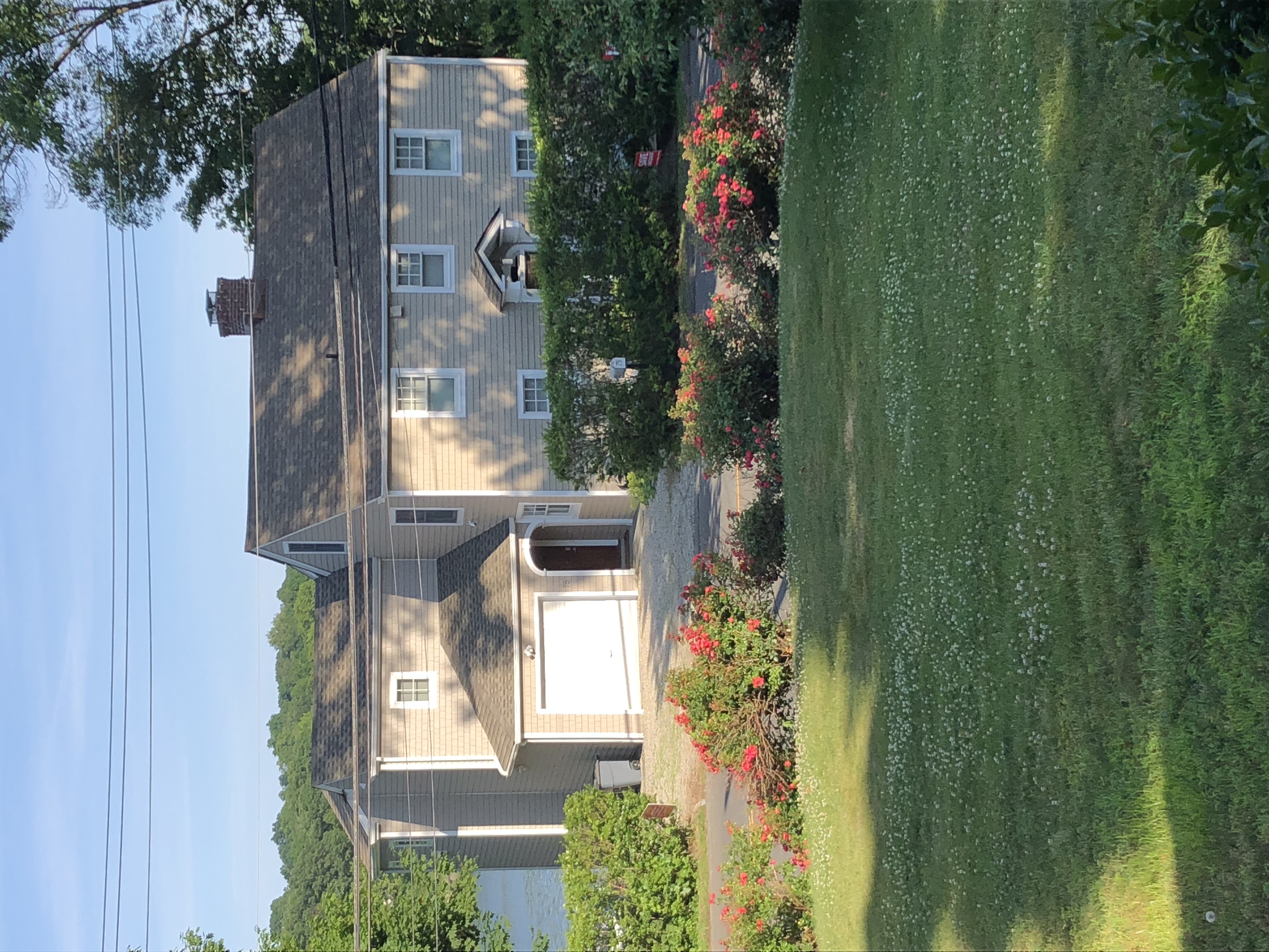 Larsen house