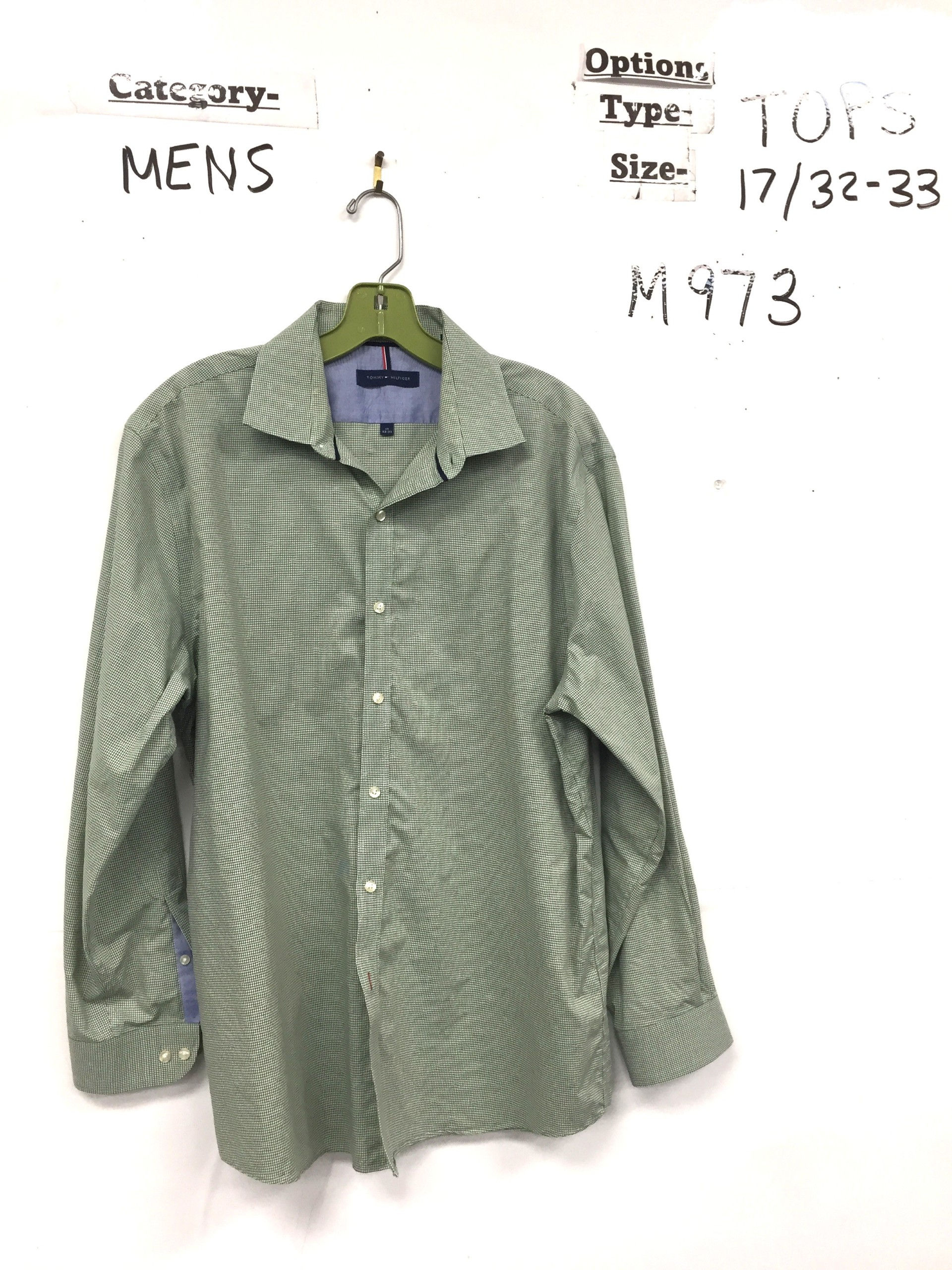 Men's Tops   (17   32-33)