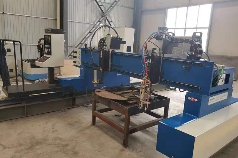may cat plasma CNC
