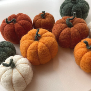 How to decorate for Halloween!