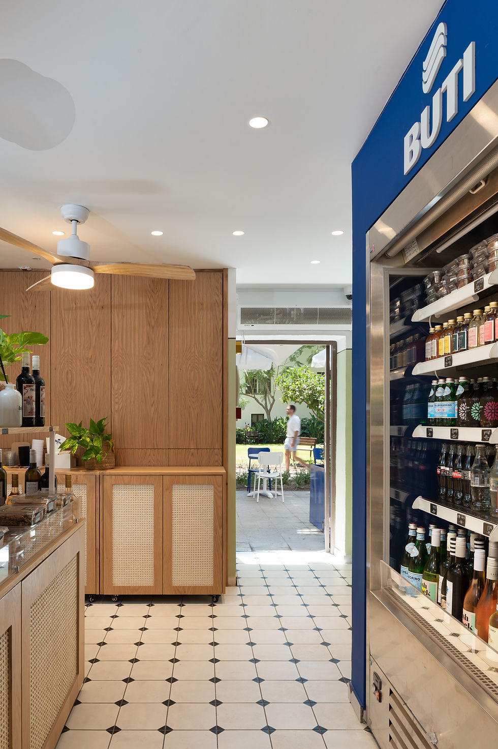 Buti Caffe (9.8.23) - Studio Ha!-55.jpg