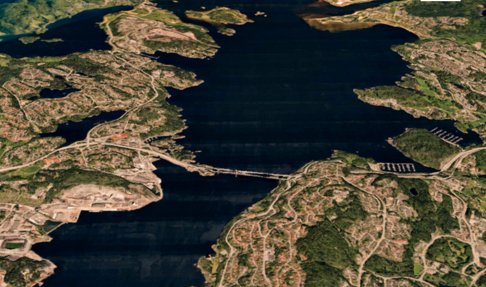 Topdalsfjorden, konsulentfirmaer og behandling av engasjerte innbyggere