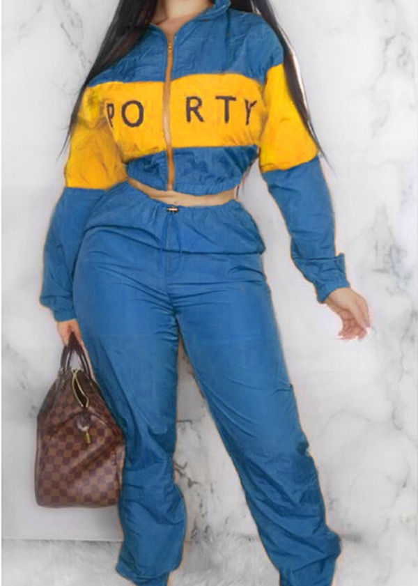 Thumbnail: SportyChic Wind-breaker Set