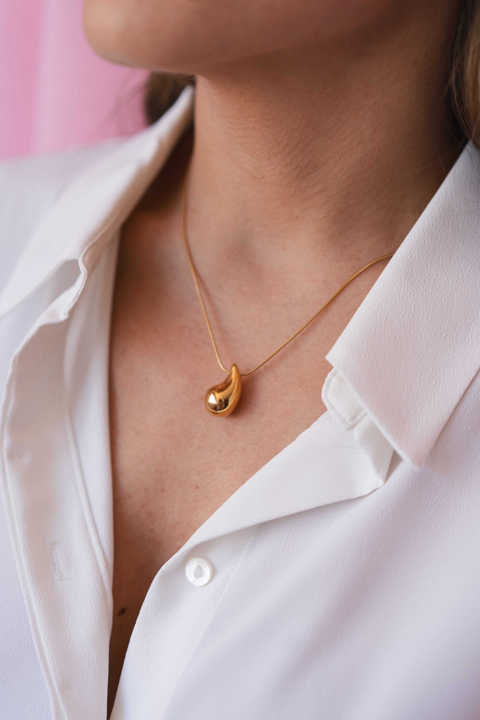 Collar gota