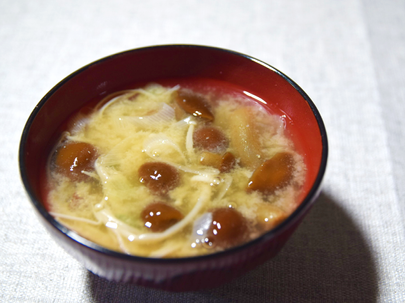 なめこの味噌汁
