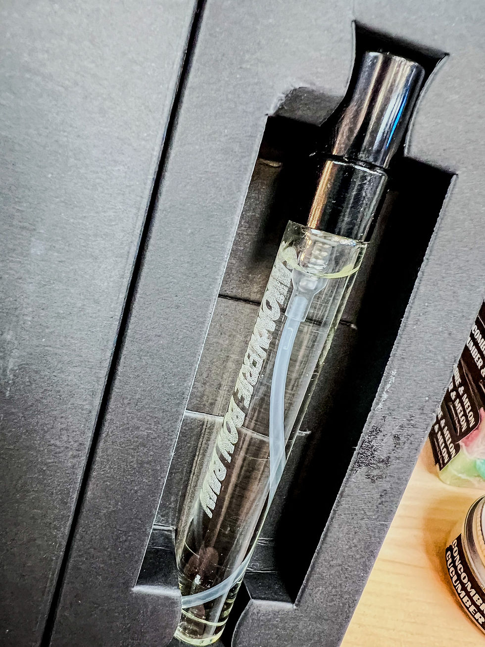 Thumbnail: EAU DE PARFUM