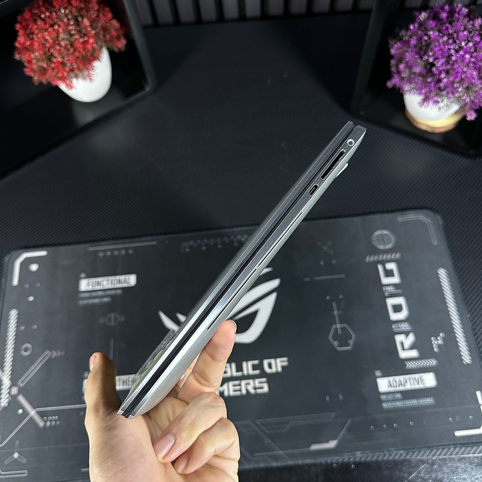 Miniatura: Dell XPS 9510 4K OLED TOUCH/ RTX 3050ti / i7 11th gen / 16 GB / 512GB SSD / 16"