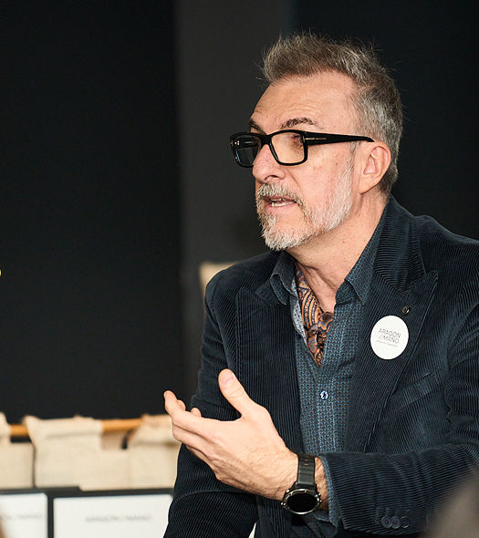 Fernando Piró embajador de Aragón A Mano