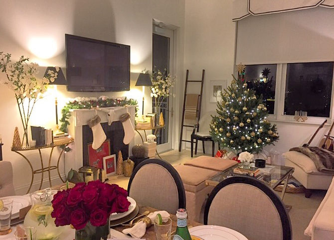 Holidays, Party of Two