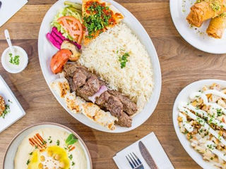Global Fusion of Flavours in the Halal Food Industry of Toronto