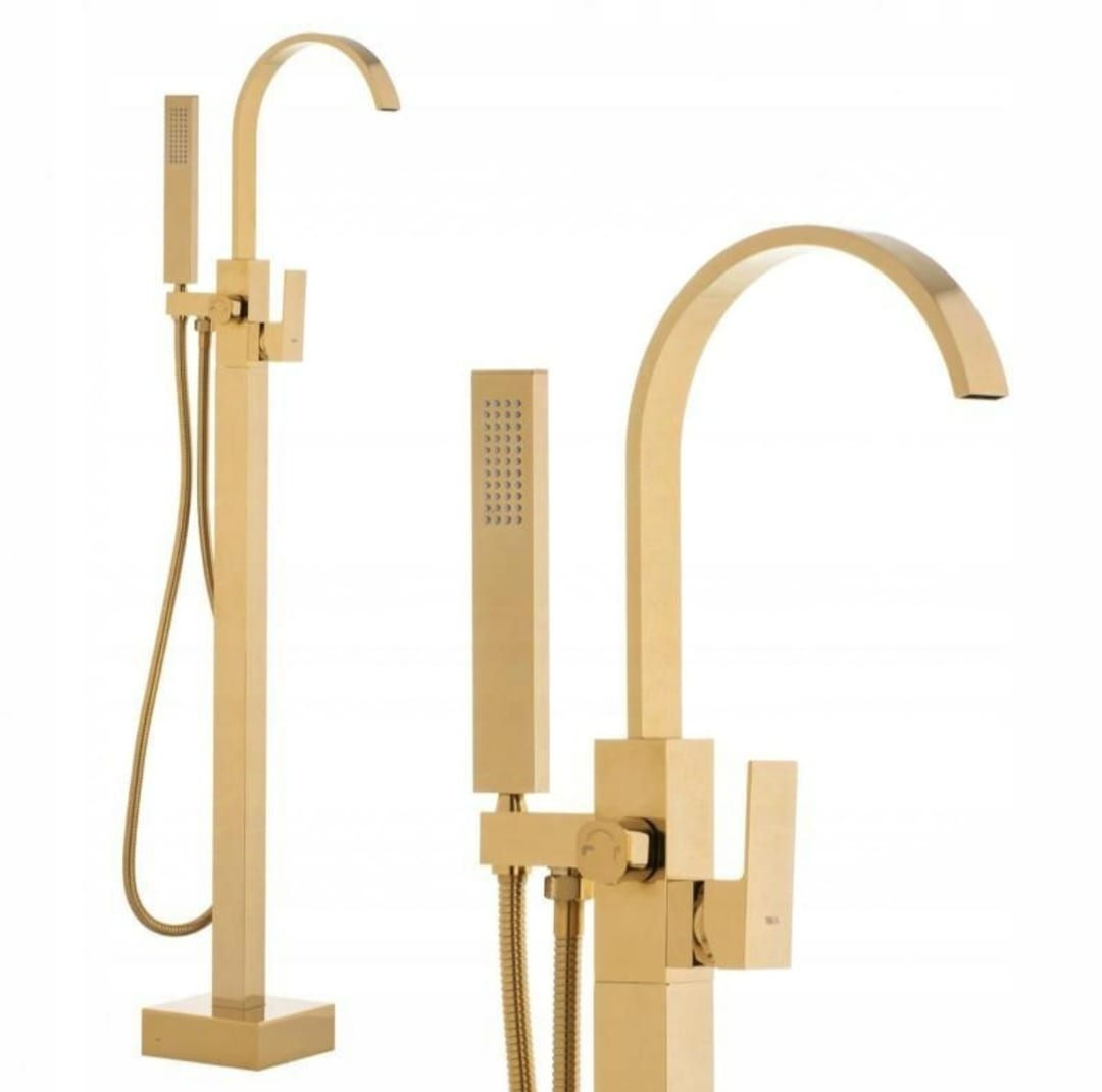 Freestanding bathtub faucet with waterfall effect gold ARTHUR