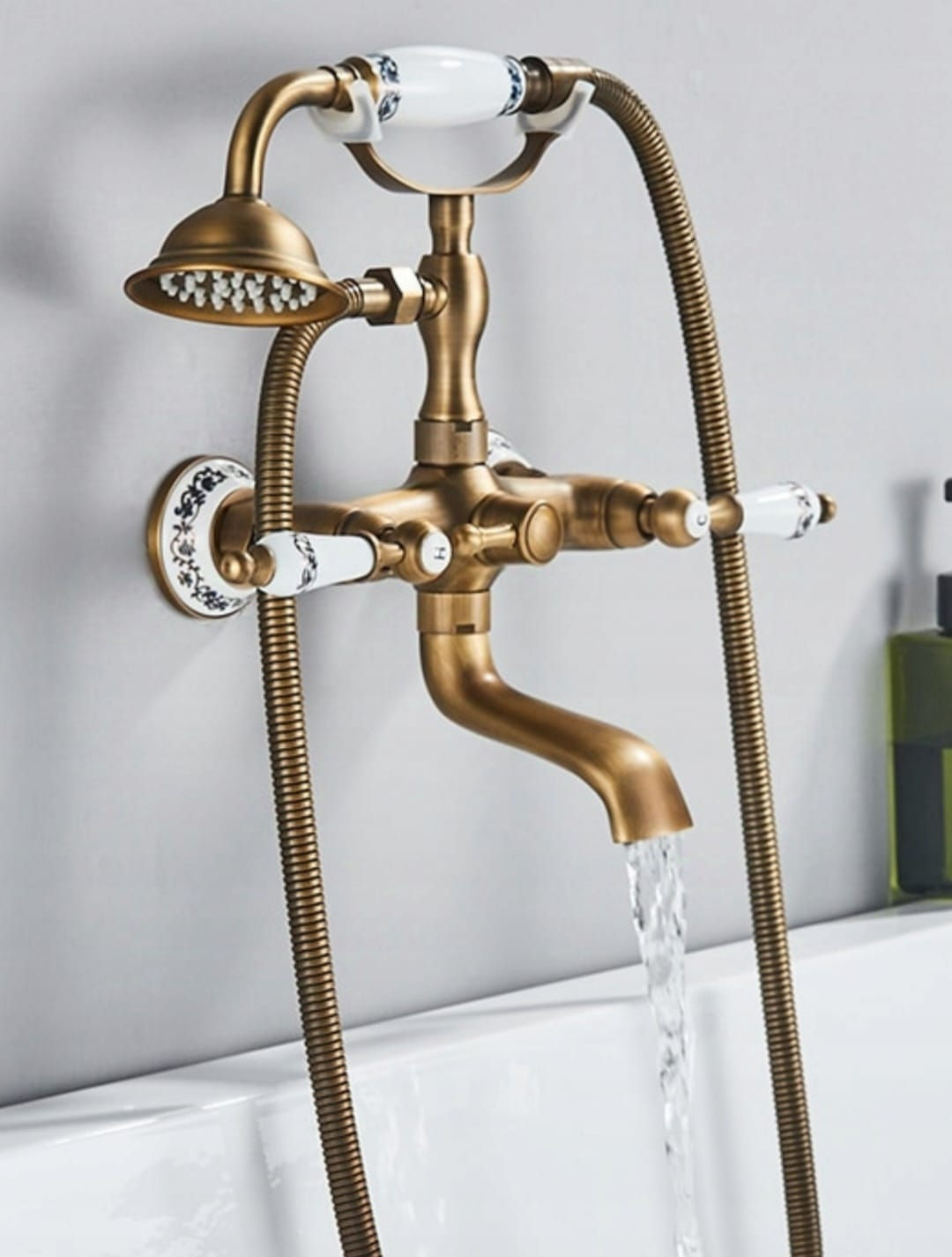 Retro bathtub faucet with shower gold QUINN