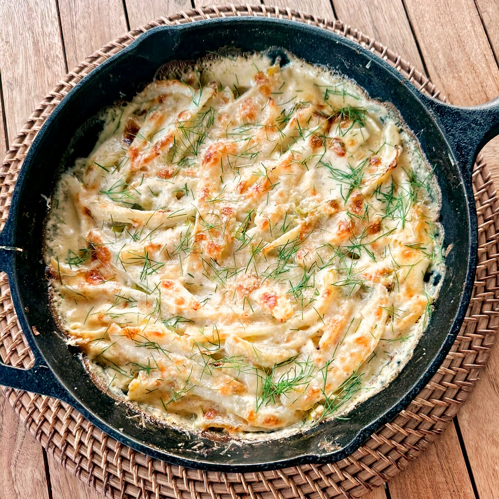 Creamy One-Skillet Baked Fennel & Leeks with Manchego