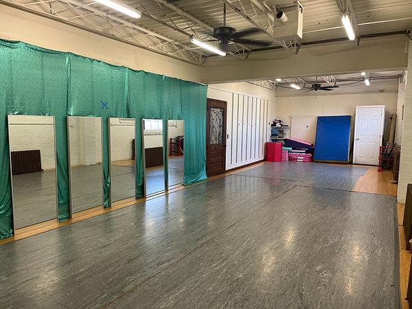 Studio 2-2.jpeg