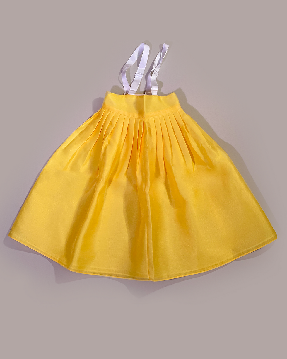 Thumbnail: Princess Hanbok in Yellow