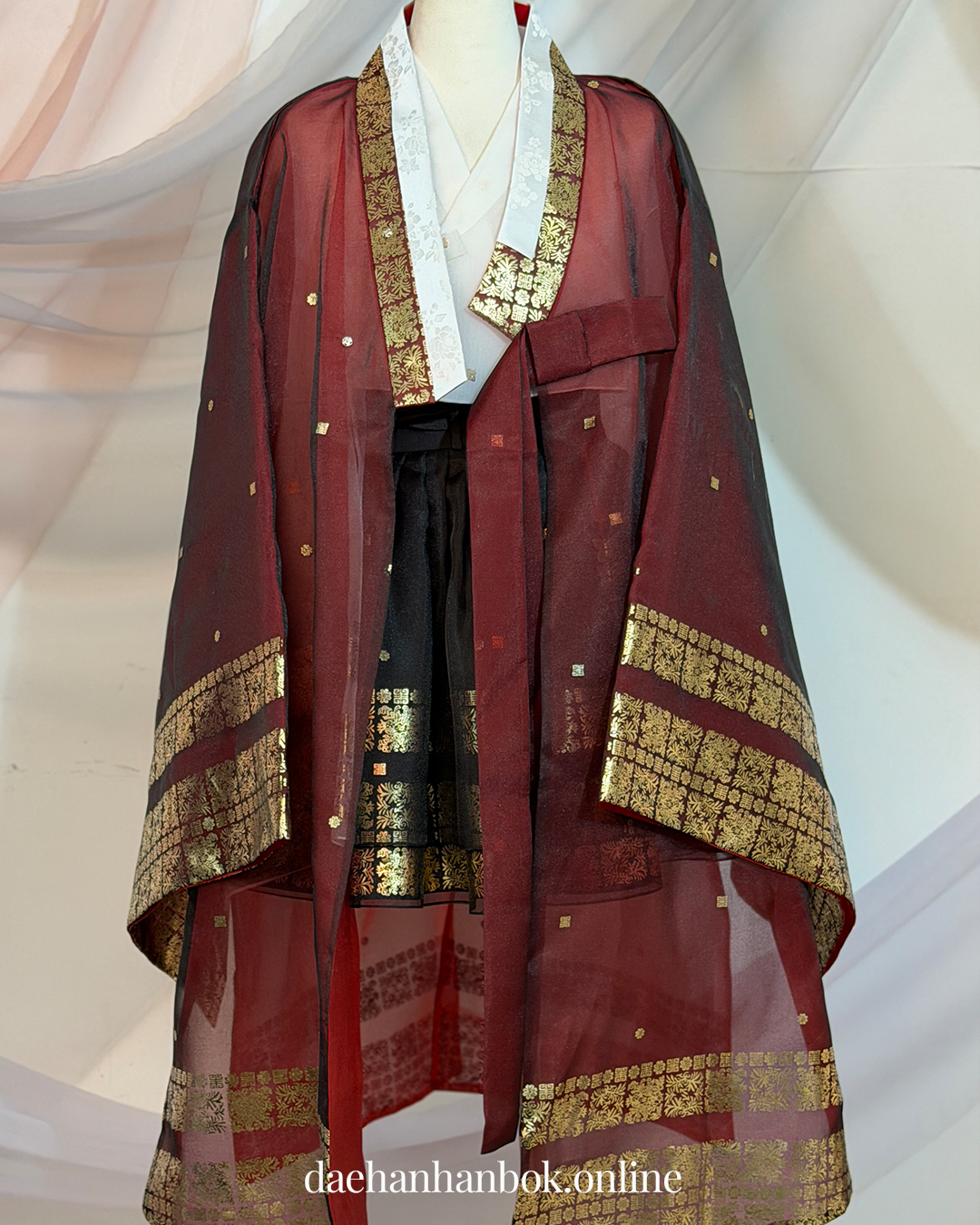 Geumhwa Dopo (Korean Traditional Robe)