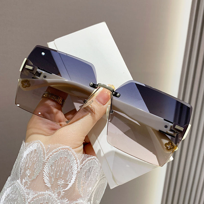 Miniaturbild: New Frameless Square Sunglasses Summer Women Leisure Street Shooting Sun Glasses