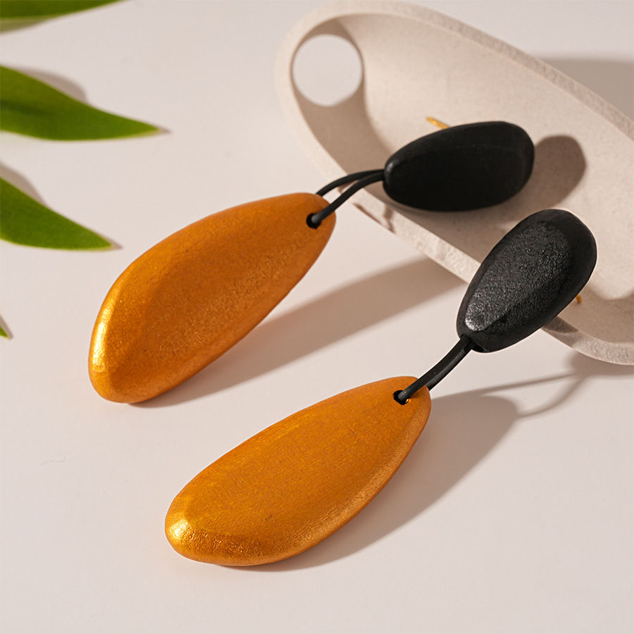 الصورة المصغرة: Retro Wooden Irregular Oval Drop Earrings for Women Water Droplet Shaped Earring