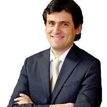 Foto Omar_edited_edited.jpg