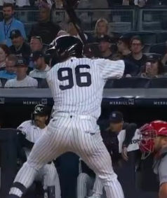 About Last Night: Yankees 2, Cardinals 0