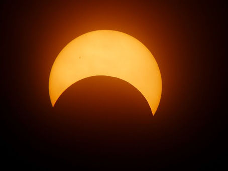 ¿Dónde y cómo ver el eclipse solar anular este año?